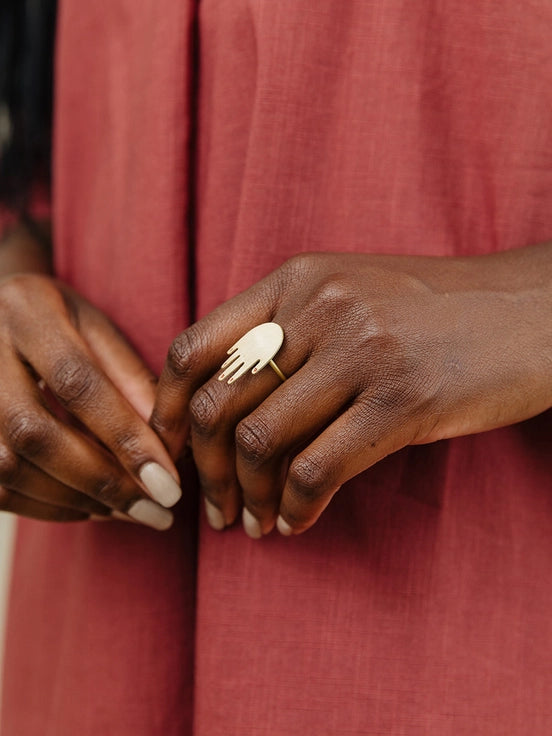 Mani Hand Adjustable Ring