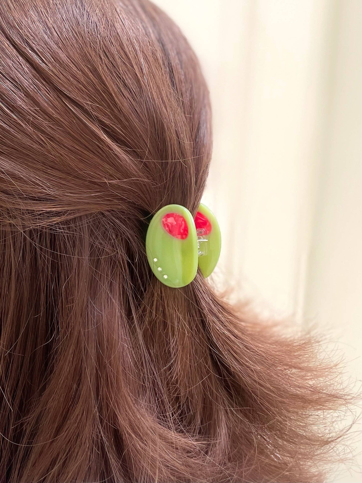 Olive Claw Clip