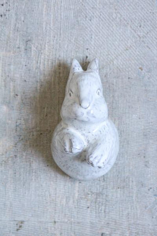 Yarnnakarn Ceramic Baby Rabbit Wall Hook